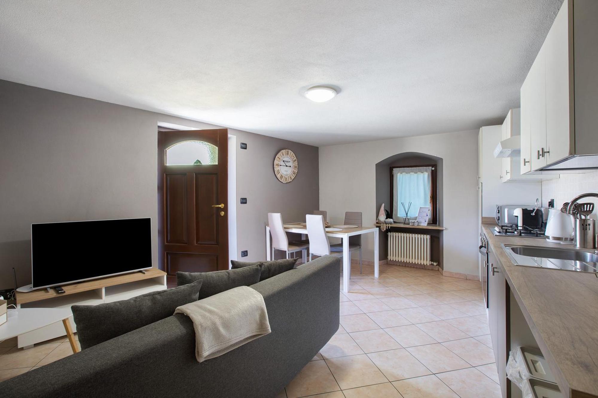 Maison Bebe Comboe Aosta Esterno foto