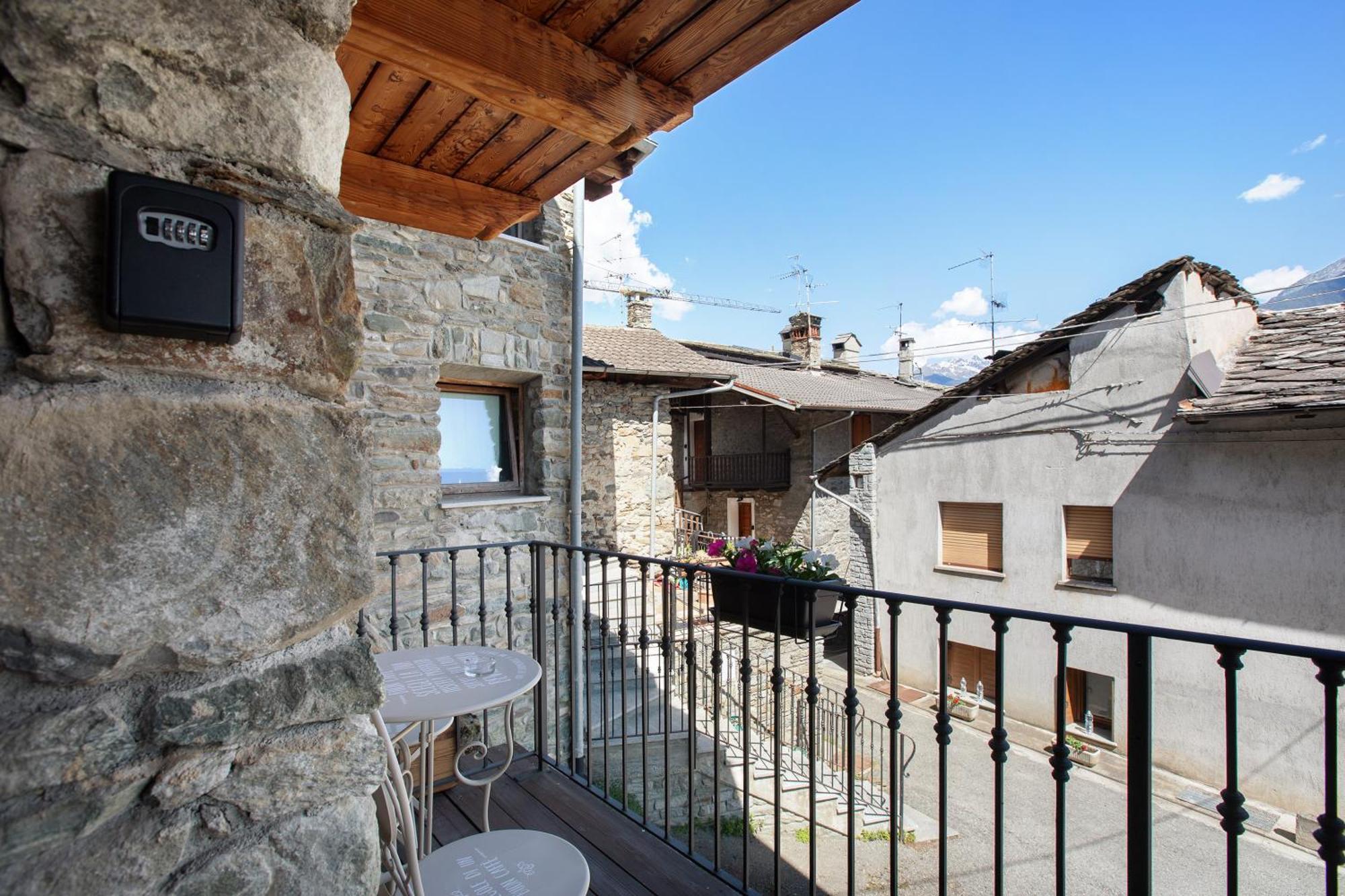 Maison Bebe Comboe Aosta Esterno foto